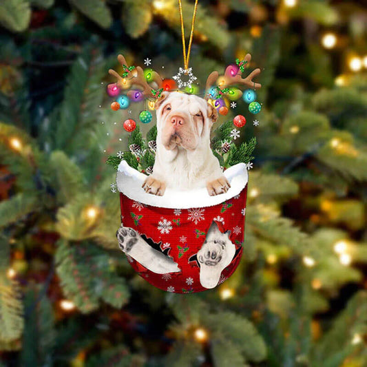 Vit Shar Pei i Snöficka Ornament